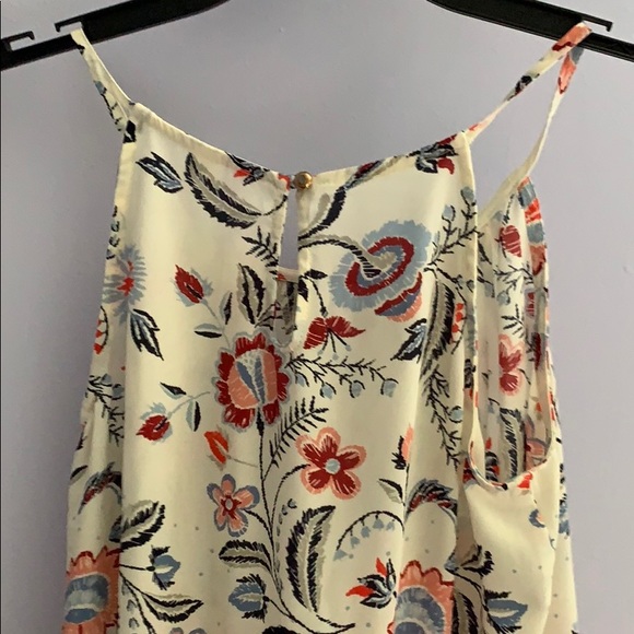 Francesca’s Spaghetti Strap Top - Picture 4 of 4